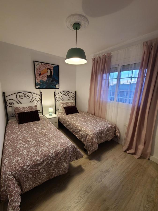 Almeria Sol Y Sur Apartmento - Netflix Y Parking Gratuito Bagian luar foto
